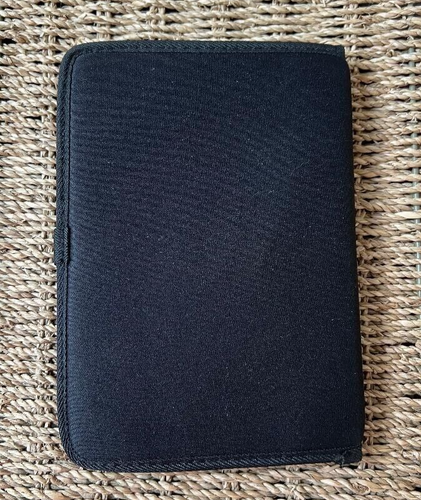 GENUINE FORD DOCUMENT WALLET FOLDER FOR OWNER MANUAL HANDBOOK NO BOOKS. - Picture 3 of 3
