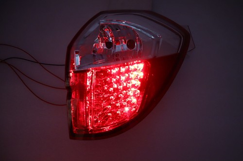 Nueva lámpara de luz trasera LED para Subaru Legacy Outback Wagon 2005 2006 2007-transparente/rojo - Imagen 2 de 7
