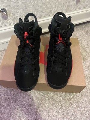 Nike Air Jordan 6 Retro Black Infrared High Top Lace Up Athletic