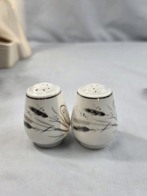 Vtg Salt & Pepper Ceres Gray Wheat by Easterling Platinum Trim Mid-Century.   96
