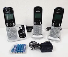 Panasonic KX-TCG220 Cordless Home Phone Digital Answering System w/ 3 Handsets
