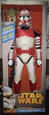  RARE - 2013 STAR WARS CLONE SHOCK TROOPER 31'' FIG. W/ YODA FLASHLIGHT (N.I.B.)