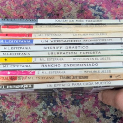 M. L. Estefania Paperback Novel Lot Spanish Vintage