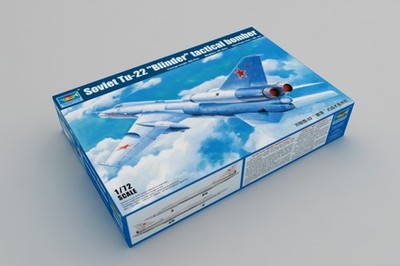 Tu-22K Blinder-B / 1:72 - Trumpeter / 01695
