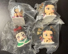 Demon Slayer Kimetsu no Yaiba Onemutan Yukaku Arc Set 4 Figures Tanjiro Tengen