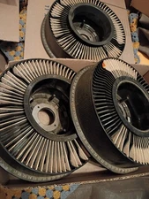 175 Slides and 3 Kodak carousel slide trays, 80 slots