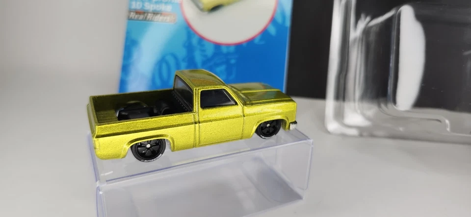 Chevy Silverado FEP de fábrica Hot Wheels prototipo de ingeniería final '83 Foto 2 de 4