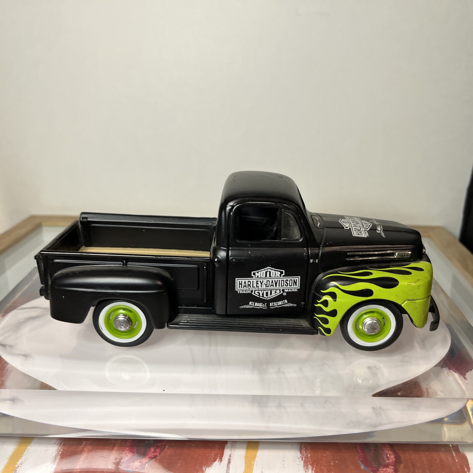 Picture 5 of 6