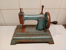 Ancienne Machine À Coudre