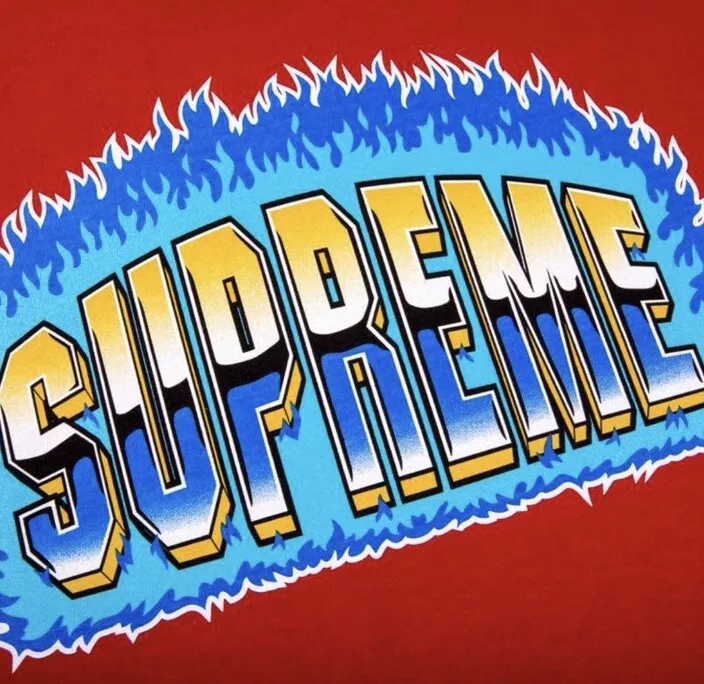 T shirt Supreme Chrome 2020 « Rouge » taille moyenne porté 1x