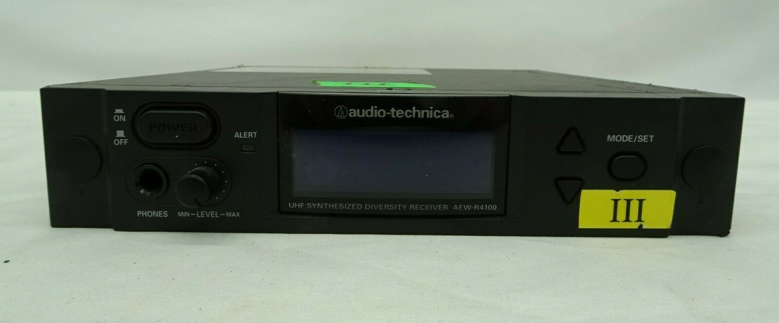 Audio Technica AEW-R4100 UHF Synthesized Diversity Receiver ONLY 655-680 MHz