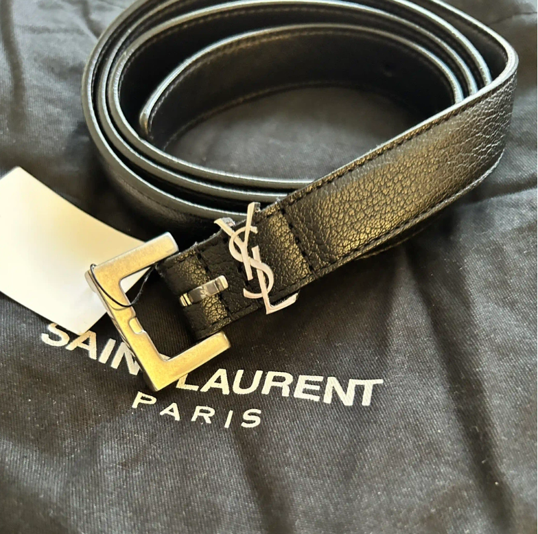 Yves Saint Laurent (size 100) YSL Logo thin Leather Belt Yves Saint Laurent (size 100) YSL Logo thin Leather Belt