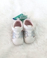 Surprize By Stride Rite Infant Shoes Size 12M-18M Vented Accent White/Silver 