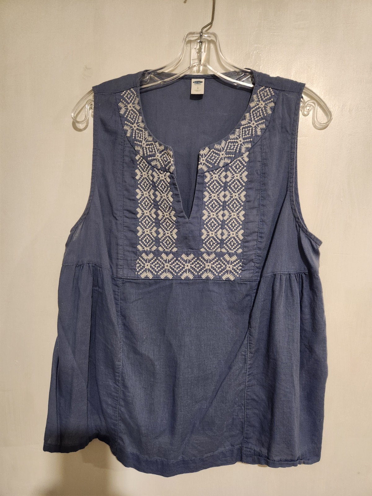 Old Navy Blue Embroidered Sleeveless Tunic Blouse Split Neck Cotton Size L