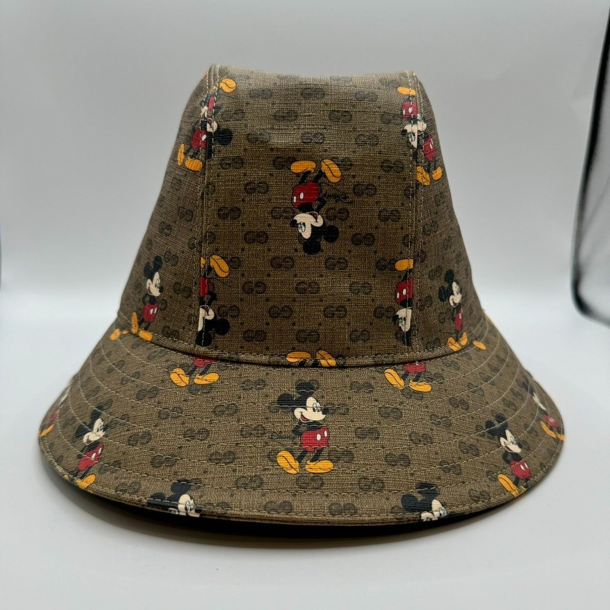 GUCCI ミッキーマウス柄 バケットハット Gucci x Disney Mickey Mouse Brown GG Bucket Hat Limited