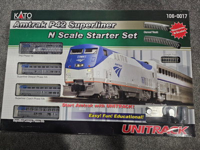 KATO ALC-42 & Superliner 4ユニットセット Kato USA, Inc. N ALC-42 Charger Locomotive, Superliner Amtrak