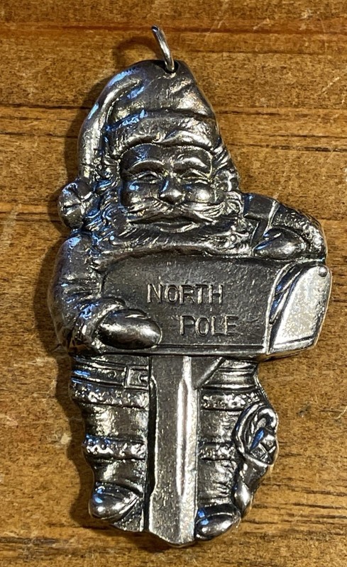 vintage 1977 international Silver Santa At Mailbox  Silverplated Ornament