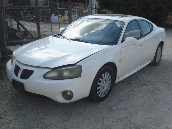 2000-2003 Chevrolet Monte Carlo 3.8L Lower Intake Manifold Assembly OEM Foto 4 de 4