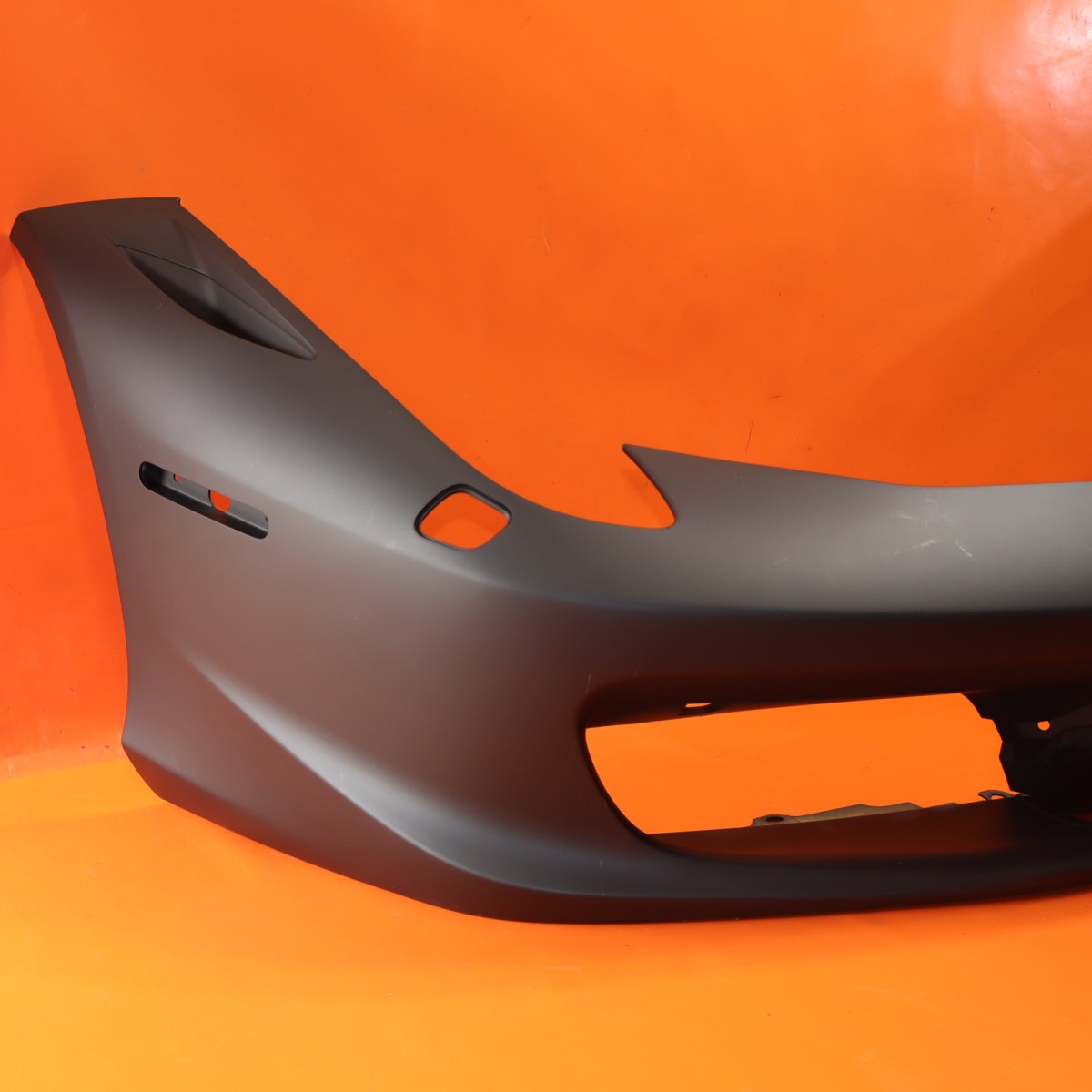 FERRARI 458 ITALIA SPIDER FRONT BUMPER 2010-2013 2014 2015 83327310 RECONDITIONE