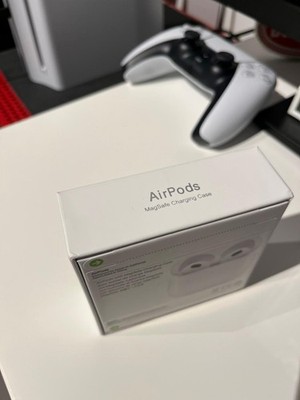 Apple Airpods 3rd Generation A2566 A2564 A2565 with Charging Case