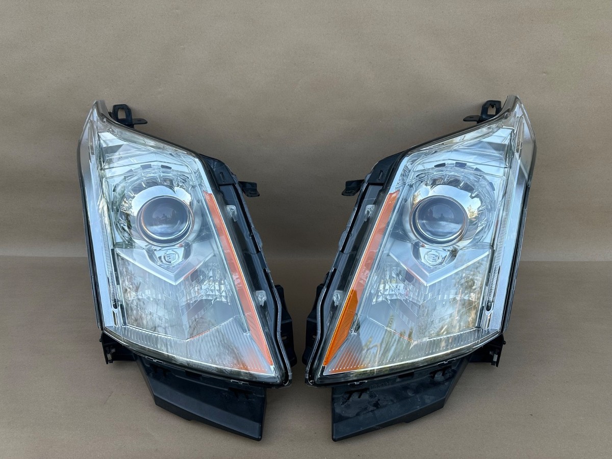 10-14 Cadillac SRX Xenon HID Headlight Assembly, OEM Adaptive AFS