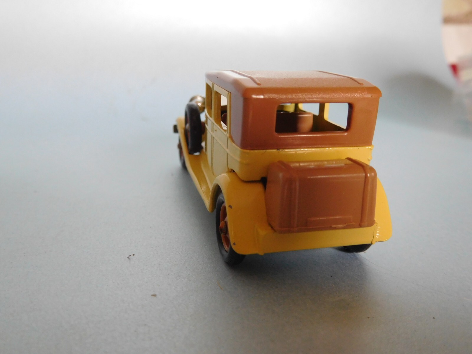 Picture 4 of 5