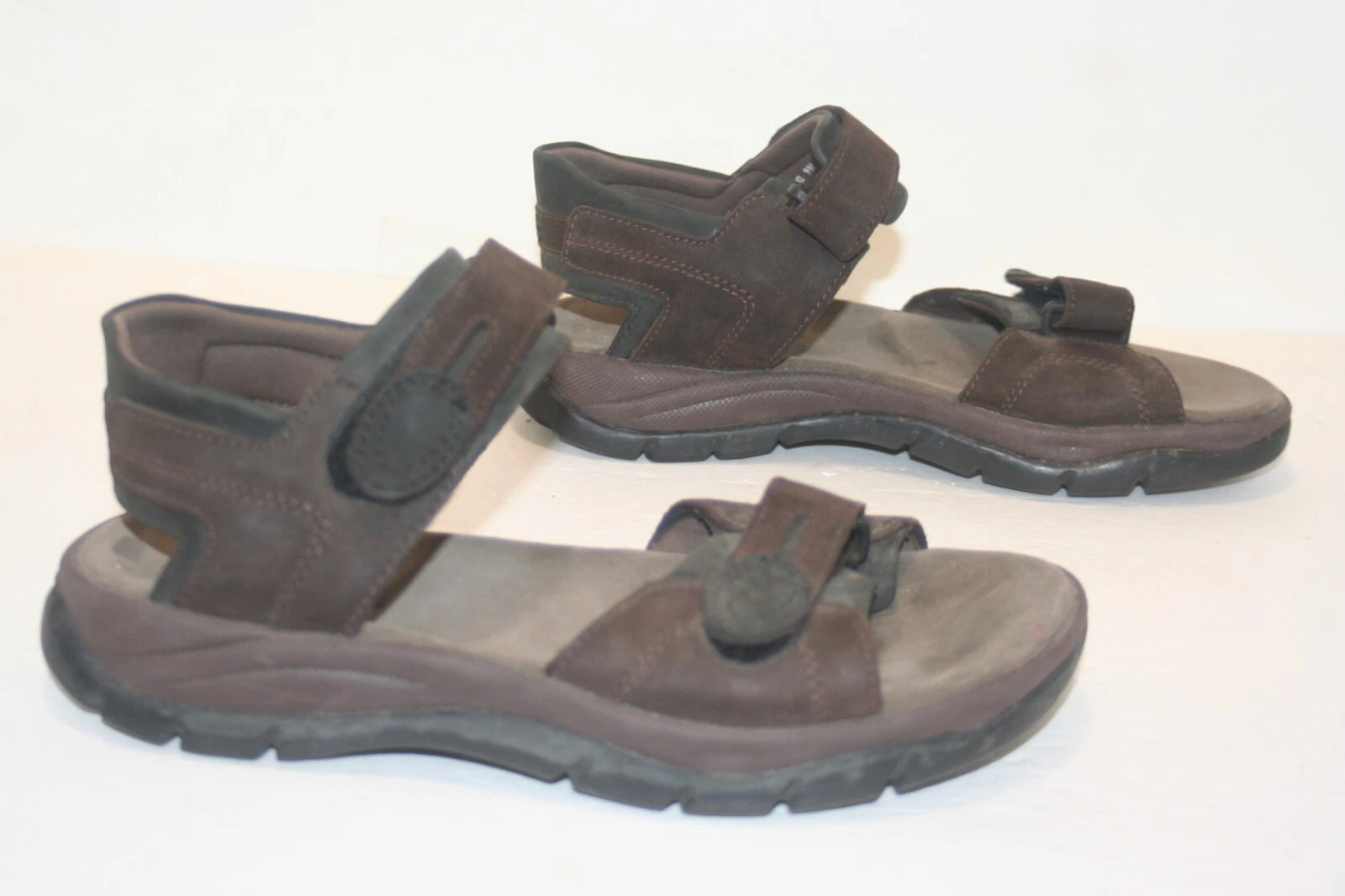 Sandali Clarks ""Active Air"" in pelle marrone nera. Uomo 9 M