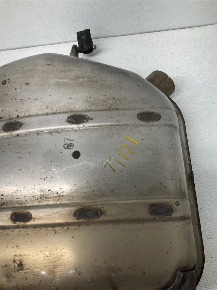 SILENCIADOR ESCAPE TRASERO IZQUIERDO BMW 535i GT F07 3.0L OEM 2010-2013✔️ -CORTE- Foto 2 de 4