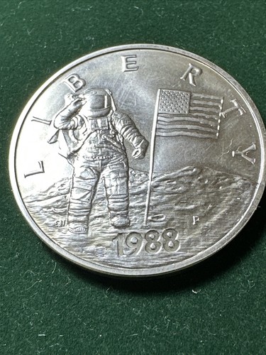 US MINT 1988 LIBERTY SILVER Table Medal Young ASTRONAUTS - Picture 4 of 8
