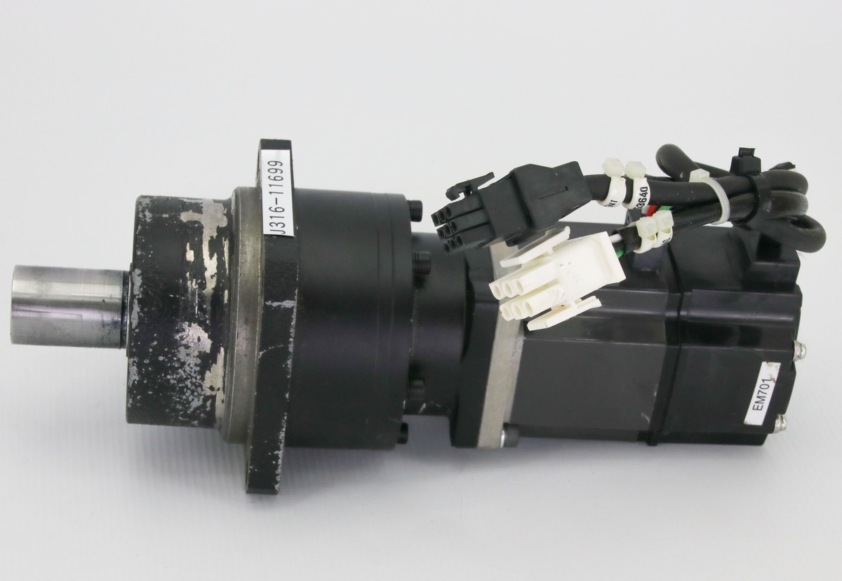 11699 MITSUBISHI AC SERVO MOTOR 3000RPM W/ REDUCER K9020B HC
