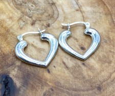 STERLING SILVER HEARTS HOOPS EARRINGS