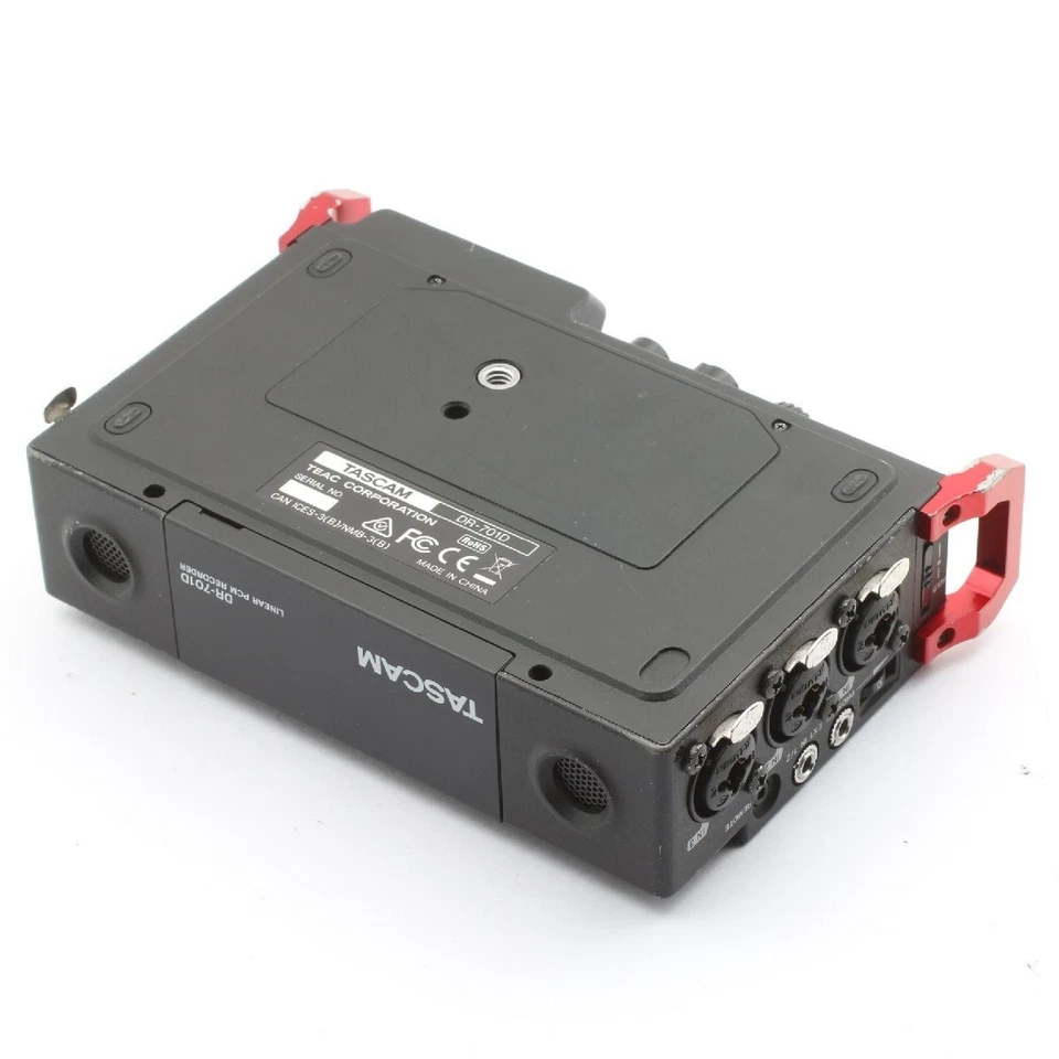 Tascam DR701D 6Track Field Audio Recorder Tested w Accessories Japan - Image 4 of 4