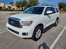 2013 Toyota Sequoia SR5