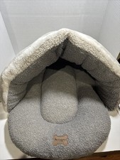 Koolaburra By UGG Slipper Tent Small Pets Bed