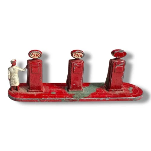 1950s Matchbox Lesney Esso Petrol Pumps A1A Accessory Vintage Diecast Station