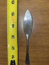VINTAGE GODINGER SPREADER KNIFE Not SILVER? SOLID PIECE