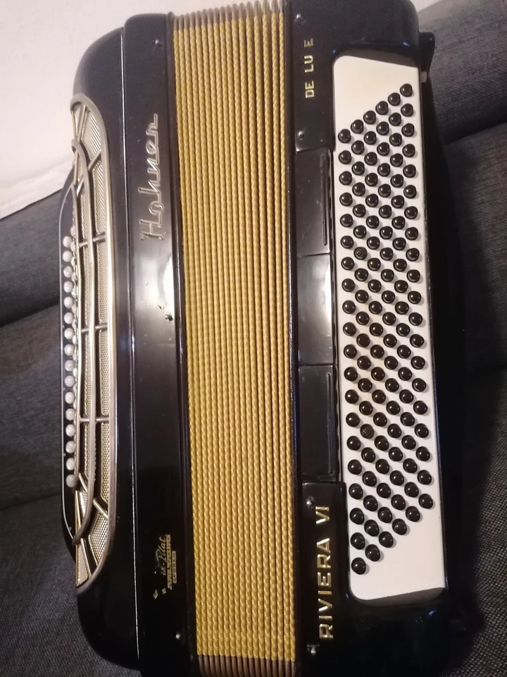 Akkordeon Hohner Riviera VI De Luxe - Image 4 of 4