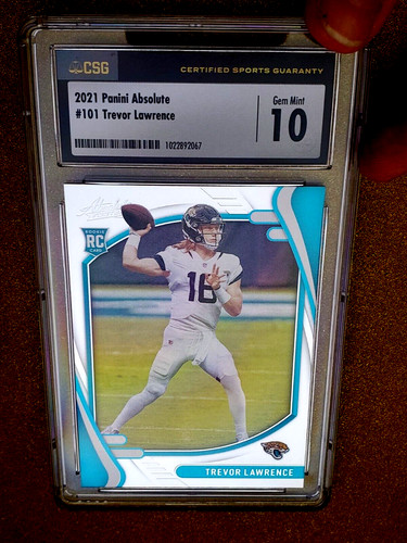 Trevor Lawrence [Autograph Gold] #101 2021 Panini Black card