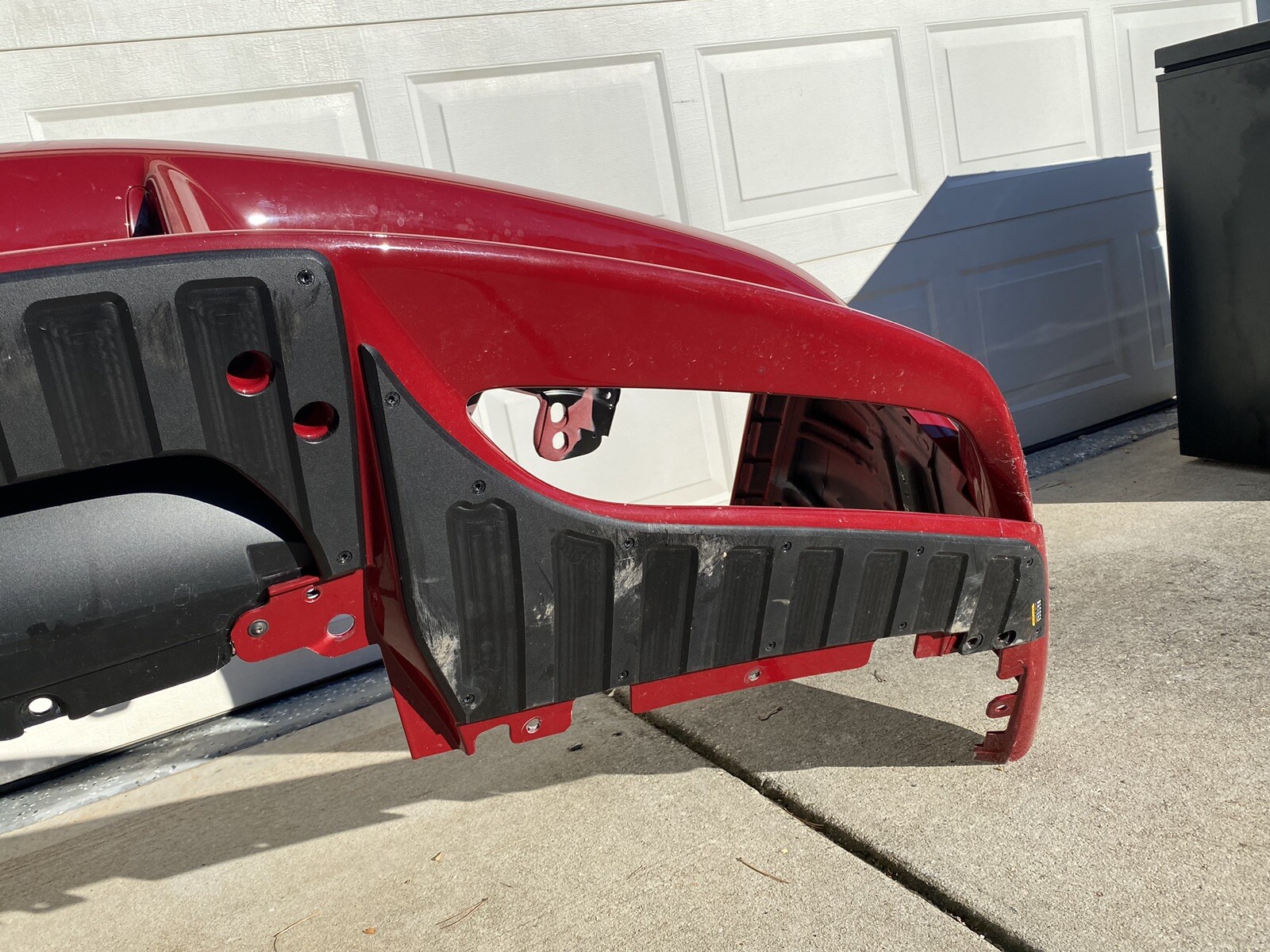 2018 2019 Ferrari 488 GTB front Bumper *DAMAGED