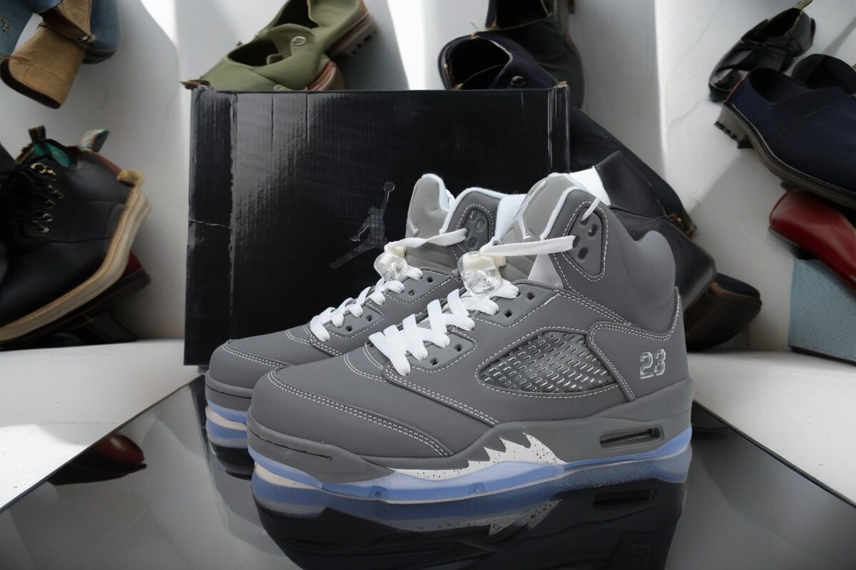 シューズ(男性用) NIKE AIR JORDAN 5 136027-035 国内11月30日発売予定】 ナイキ エア ジョーダン 5 レトロ