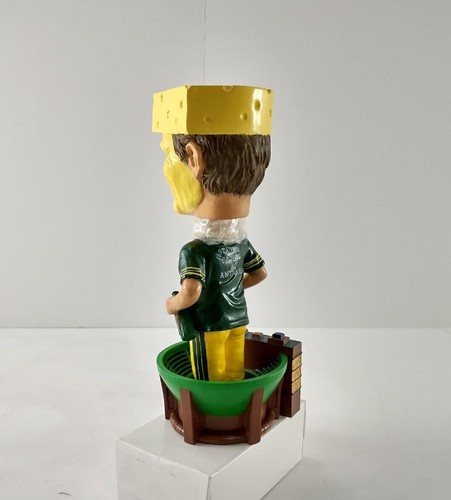 Green Bay Packers SUPER FAN IN FAVRE JERSEY Football Cheesehead Bobblehead RARE! - Picture 6 of 11