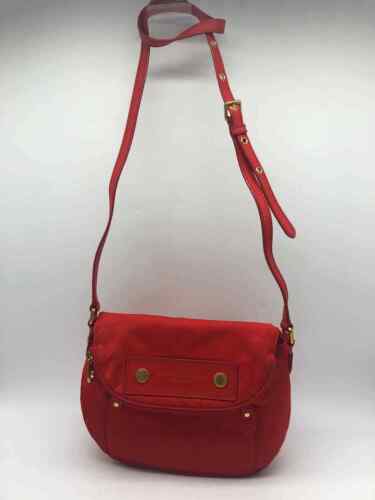 Pre-Owned Marc By Marc Jacobs Red Crossbody Crossbody