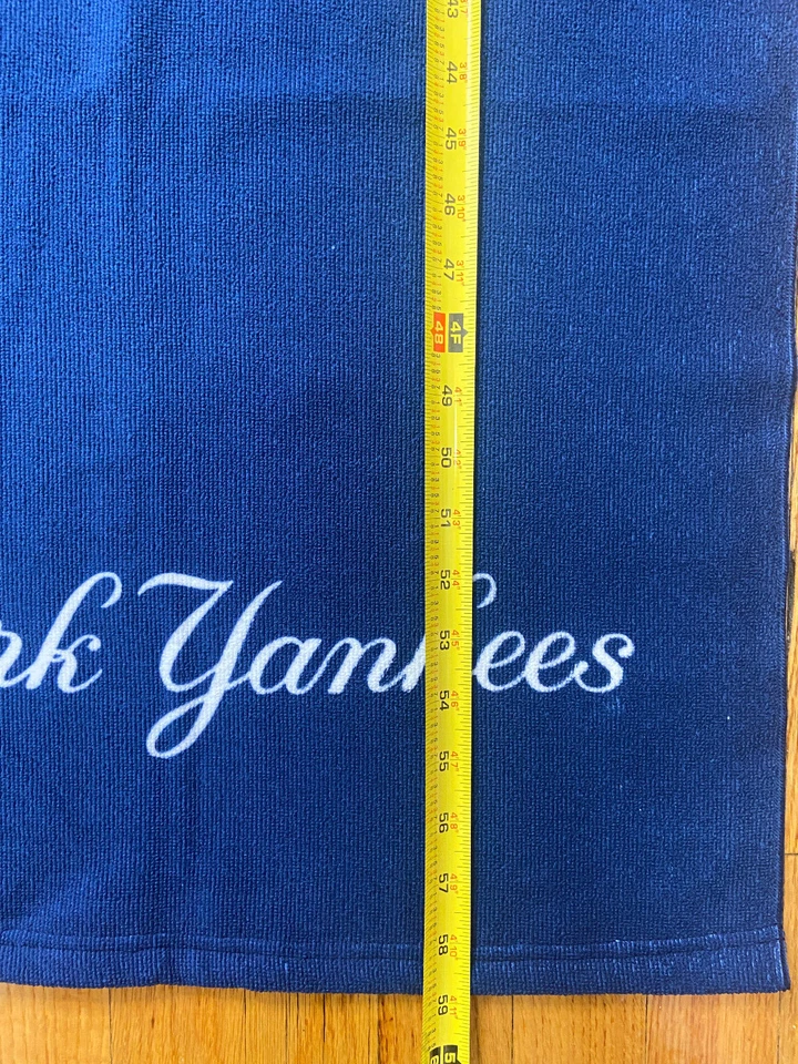 Toalla de playa New York Yankees logotipo de Wendy's 2023 6/17 SGA Yankee Stadium Foto 4 de 4