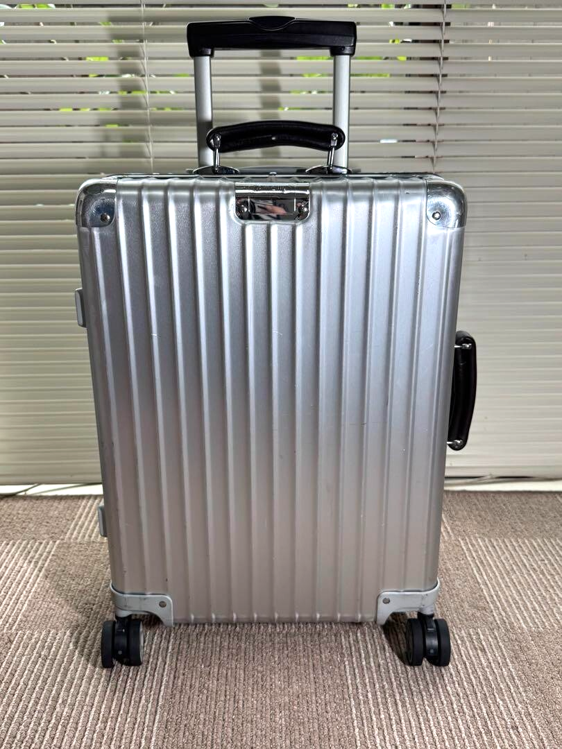 Rimowa Classic Flight Cabin S 33L Silver 4-wheels Carry Case