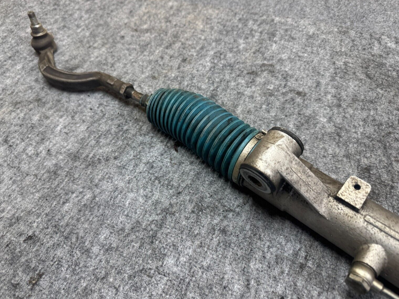 MASERATI GHIBLI M157 14-17 OEM RWD 3.0L STEERING GEAR RACK & PINION TIE ROD 60K