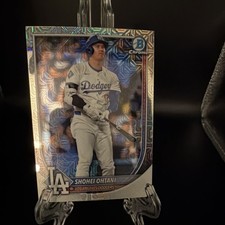 2024 Bowman Chrome Mojo Refractor Shohei Ohtani #17 Los Angeles Dodgers