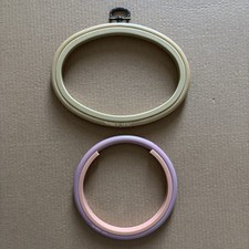 Lot of 2  Flexi-Hoop Frames Cross Stitch Needlework Display Hanger Needlecraft