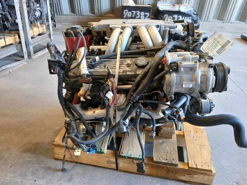 86-91 CORVETTE 5.7L TPI ENGINE ASSEMBLY CORE FOR REBUILDING **** Foto 4 de 4