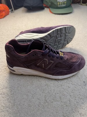 New Balance Concepts M990CPT2 990v2 Tyrian Purple Sneakers Mens 7.5 Display Pair