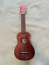 Kala "Ka-15s" Mahogany Soprano Ukulele with Stagg Ukulele case